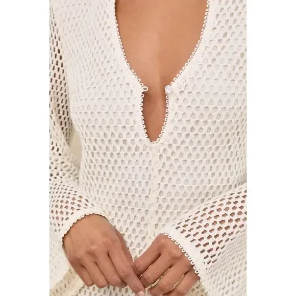 NWT Lulus Halima Cream Crochet Bell Sleeve Romper Large - Picture 2 of 3